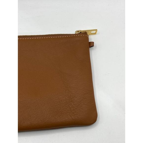 BERACAMY Women's Brown Leather Square Wrist Wallet - Picture 5 of 7